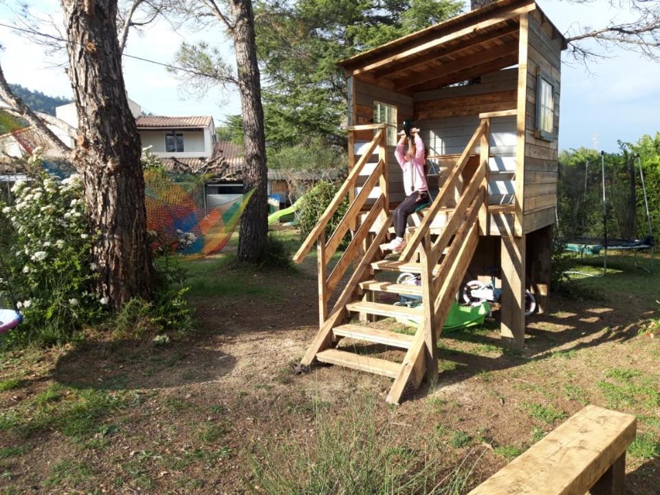 Chambres d'hôtes dans la campagne de Rognes Extérieur photo
